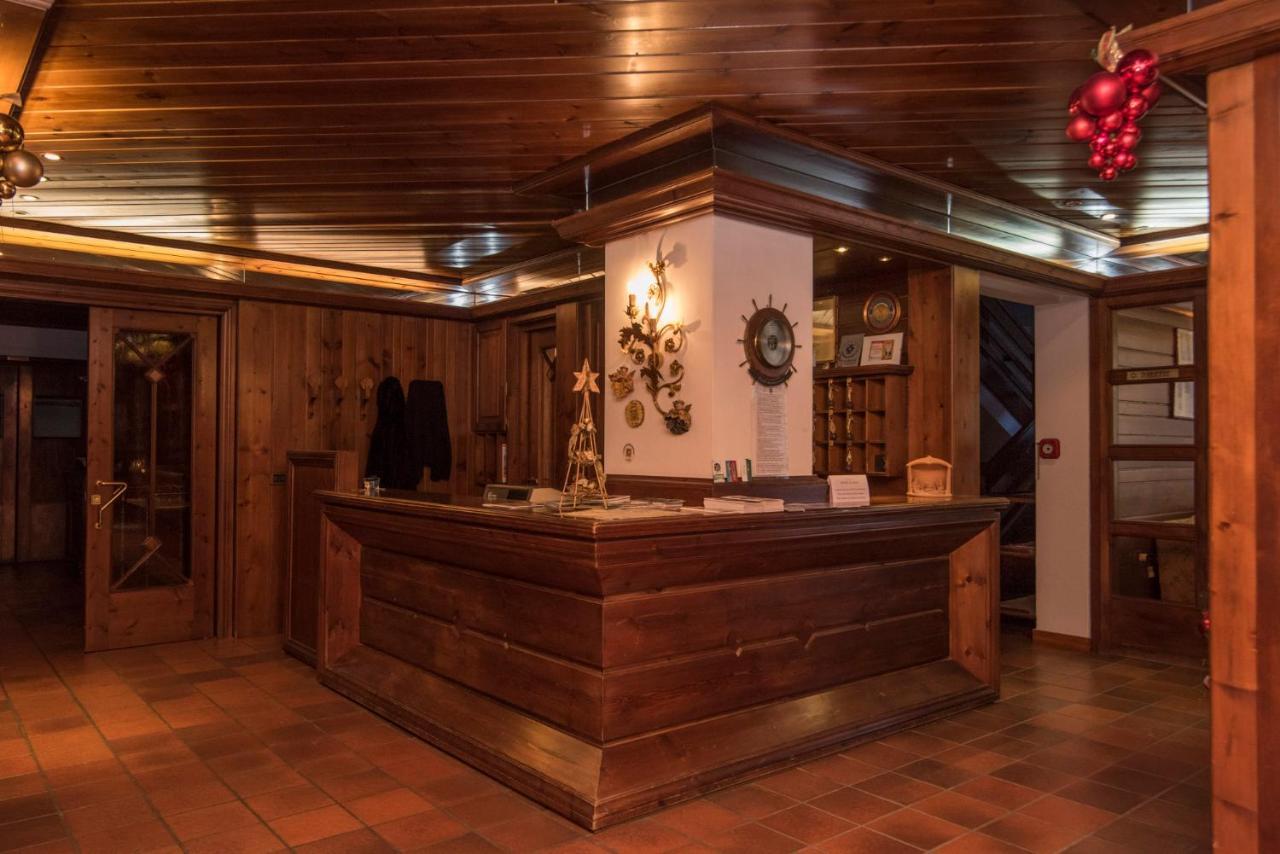 Al Sole Hotel Ristorante Dal 1870 П'єве-ді-Кадоре Екстер'єр фото