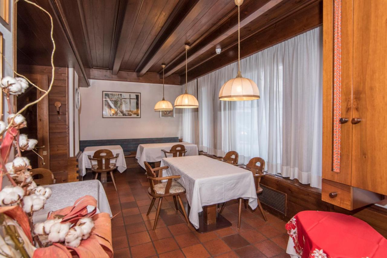 Al Sole Hotel Ristorante Dal 1870 П'єве-ді-Кадоре Екстер'єр фото