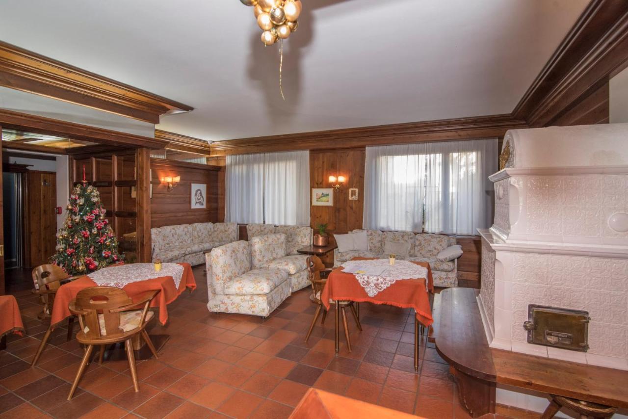 Al Sole Hotel Ristorante Dal 1870 П'єве-ді-Кадоре Екстер'єр фото
