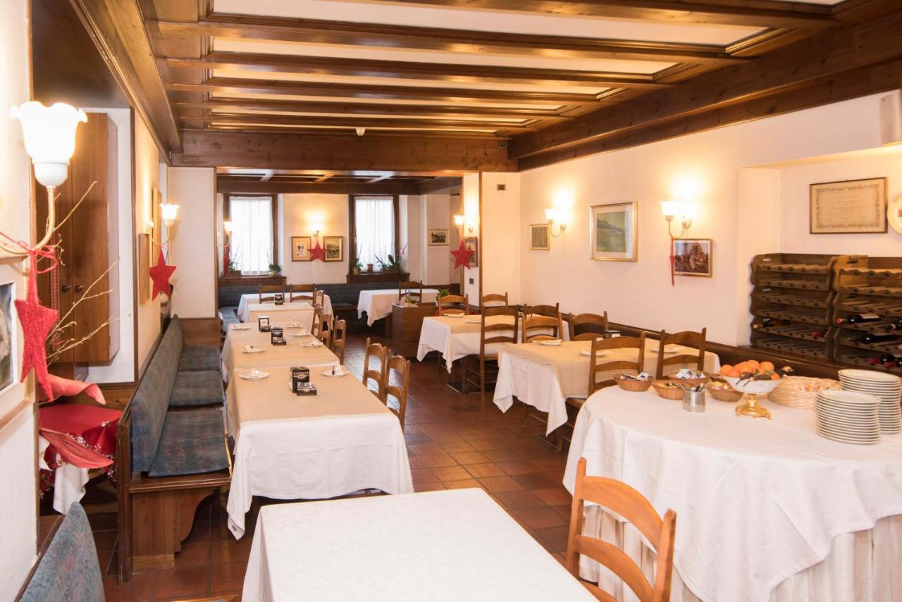 Al Sole Hotel Ristorante Dal 1870 П'єве-ді-Кадоре Екстер'єр фото