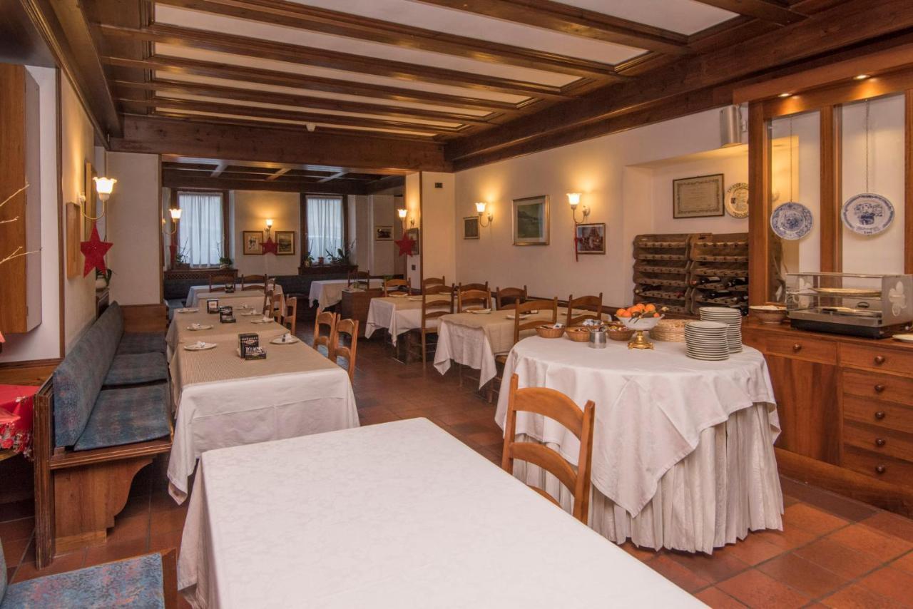 Al Sole Hotel Ristorante Dal 1870 П'єве-ді-Кадоре Екстер'єр фото