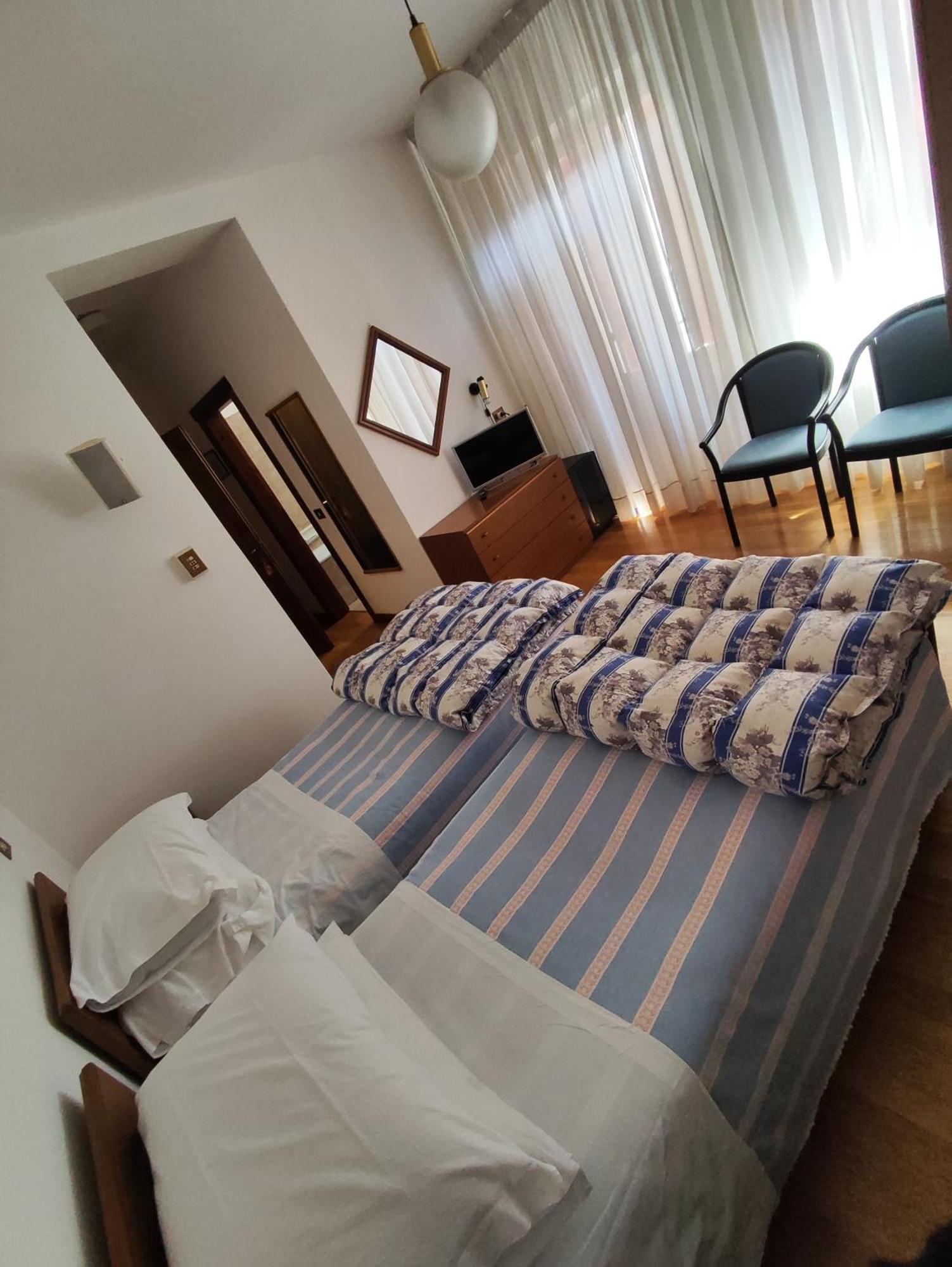 Al Sole Hotel Ristorante Dal 1870 П'єве-ді-Кадоре Екстер'єр фото
