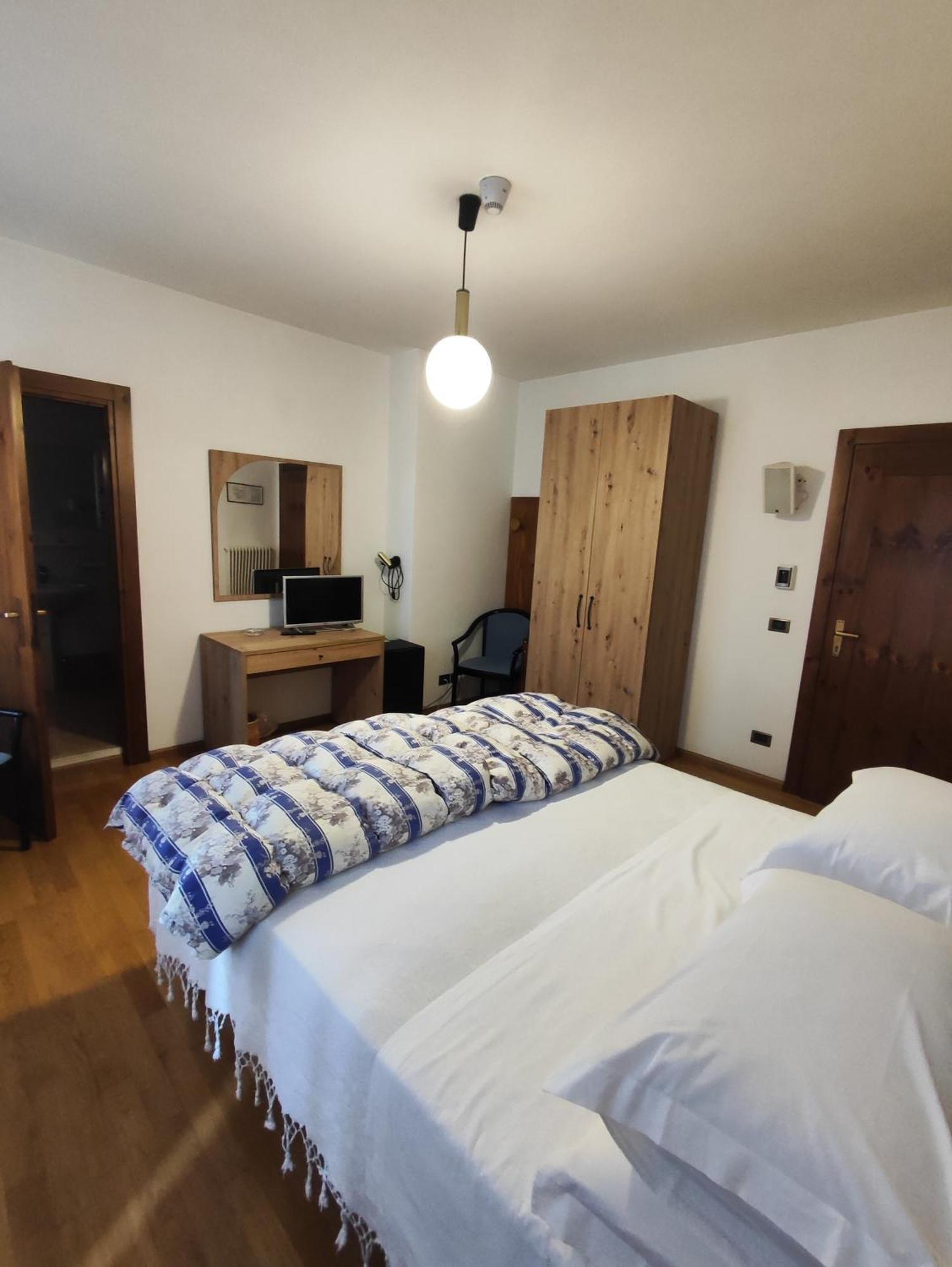 Al Sole Hotel Ristorante Dal 1870 П'єве-ді-Кадоре Екстер'єр фото
