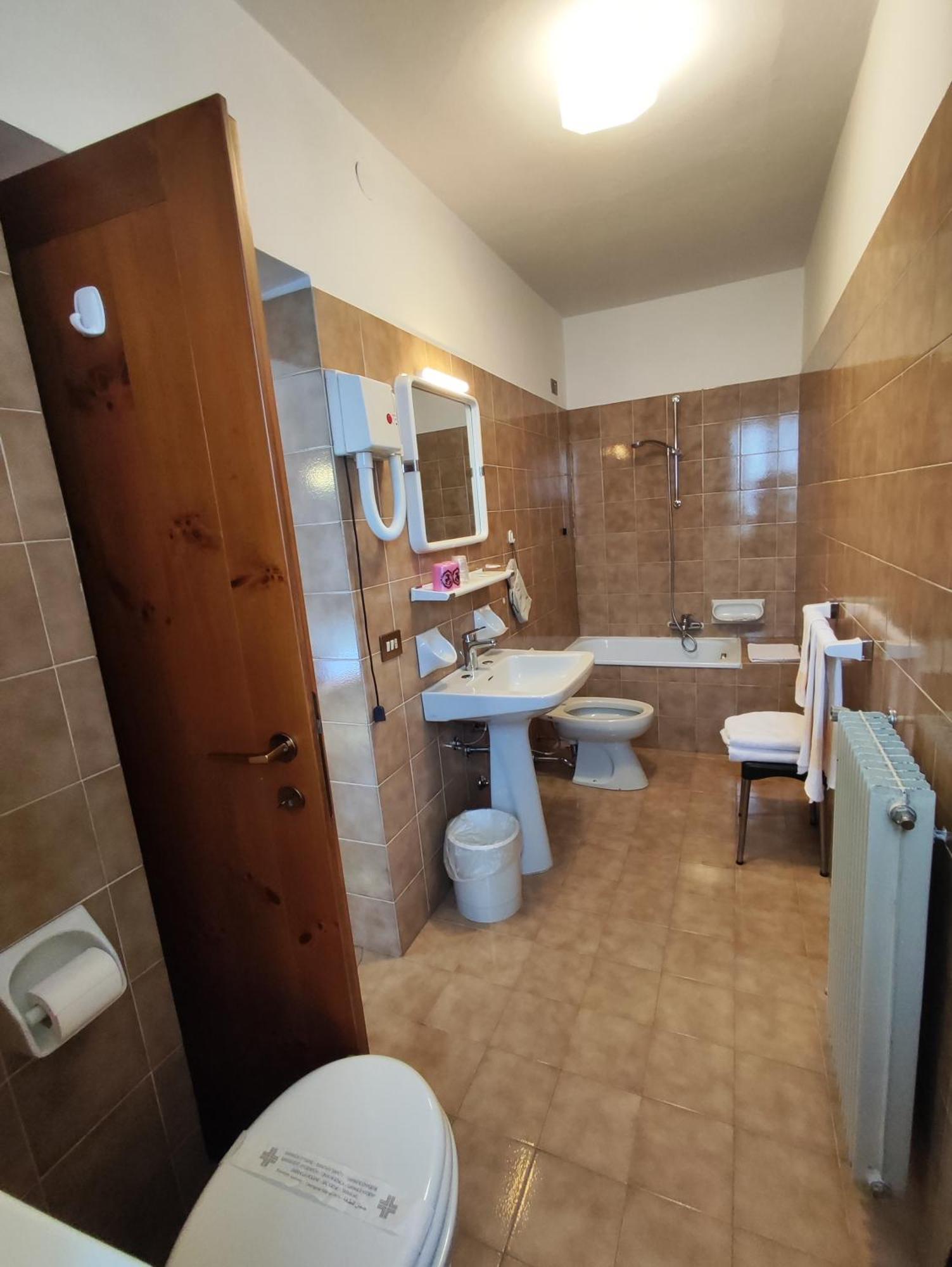 Al Sole Hotel Ristorante Dal 1870 П'єве-ді-Кадоре Екстер'єр фото