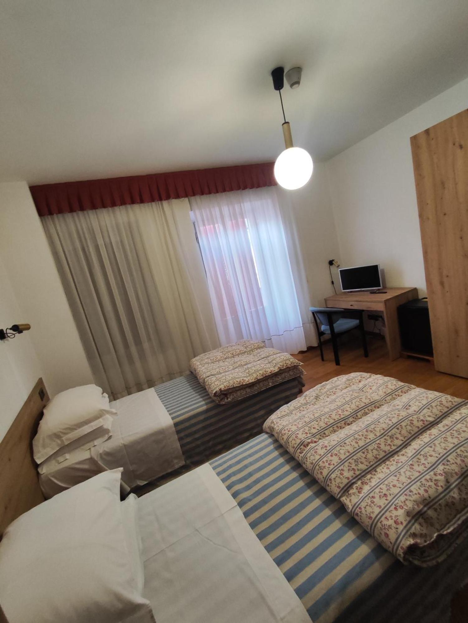 Al Sole Hotel Ristorante Dal 1870 П'єве-ді-Кадоре Екстер'єр фото